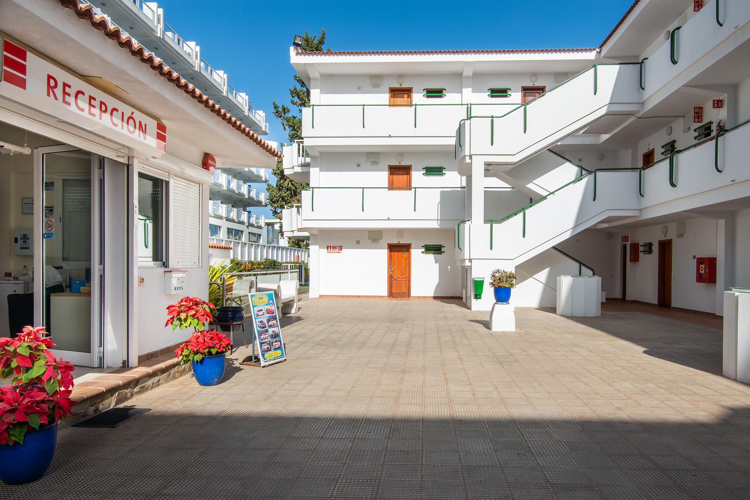Apartamentos Montemayor Playa del Ingles  Exterior photo